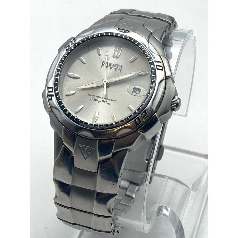 Dakota Steel Sting Ray Men's Watch 40mm - New Battery - WR  Date Wrist 6.75-7"